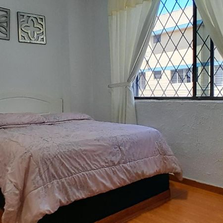 Hostal Brilliant กีโต ภายนอก รูปภาพ