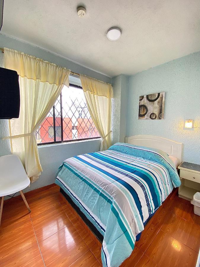Hostal Brilliant กีโต ภายนอก รูปภาพ