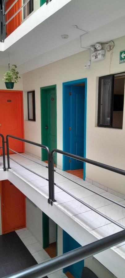 Hostal Brilliant กีโต ภายนอก รูปภาพ